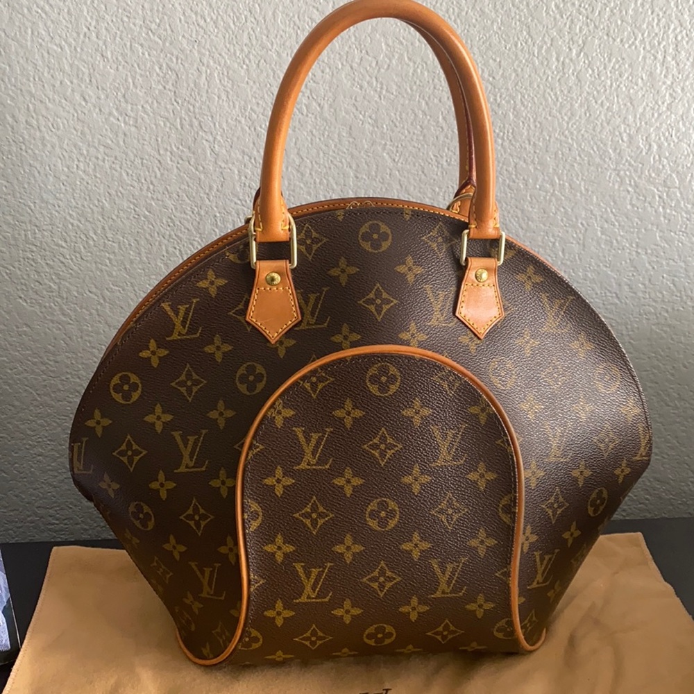 Louis Vuitton Ellipse MM